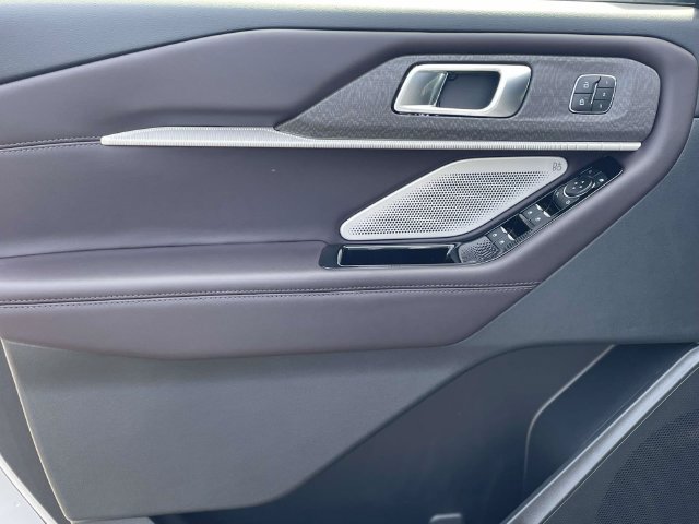 New 2026 Ford Explorer Platinum RWD image 16