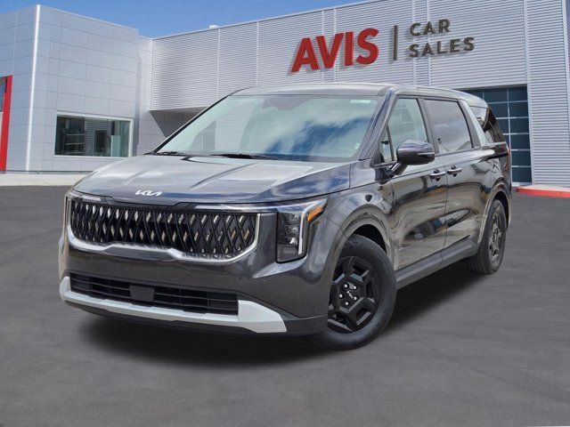 Used 2025 Kia Carnival image 1