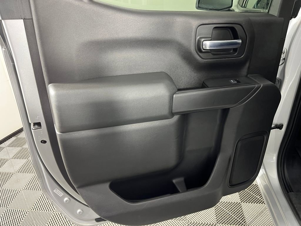 Used 2020 Chevrolet Silverado 1500 LT w/ All-Star Edition image 12