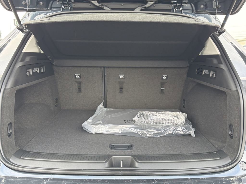 New 2026 Buick Envision Sport Touring image 18