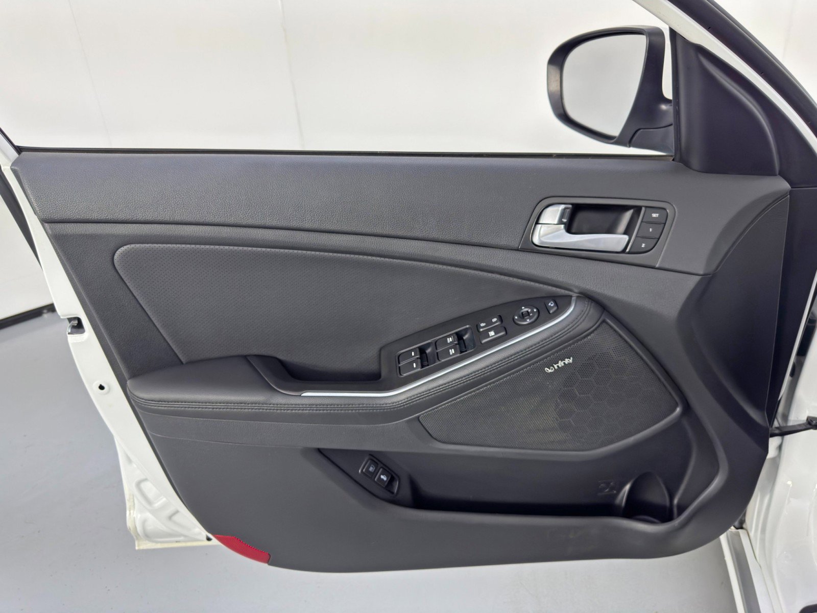 Used 2015 Kia Optima EX image 38