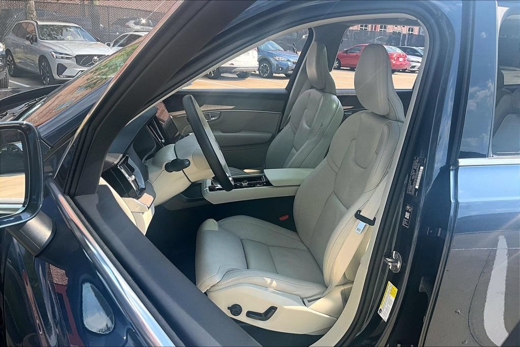 Certified 2026 Volvo XC90 B6 Ultra AWD/4WD image 33