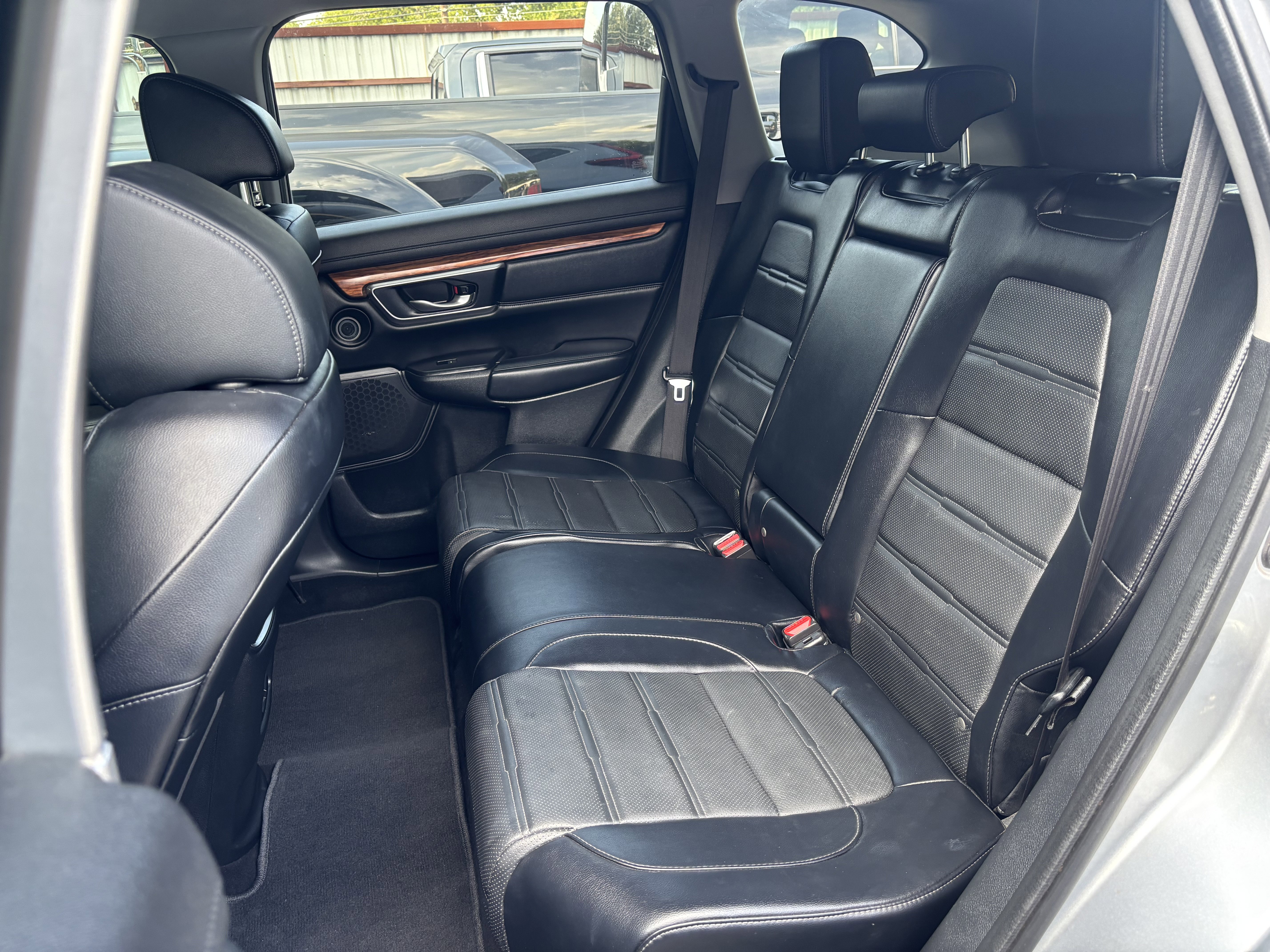 Used 2018 Honda CR-V Touring image 36