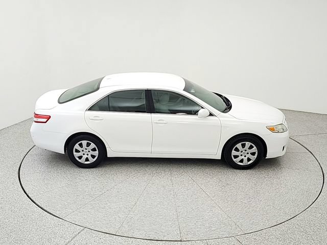 Used 2011 Toyota Camry LE FWD image 16