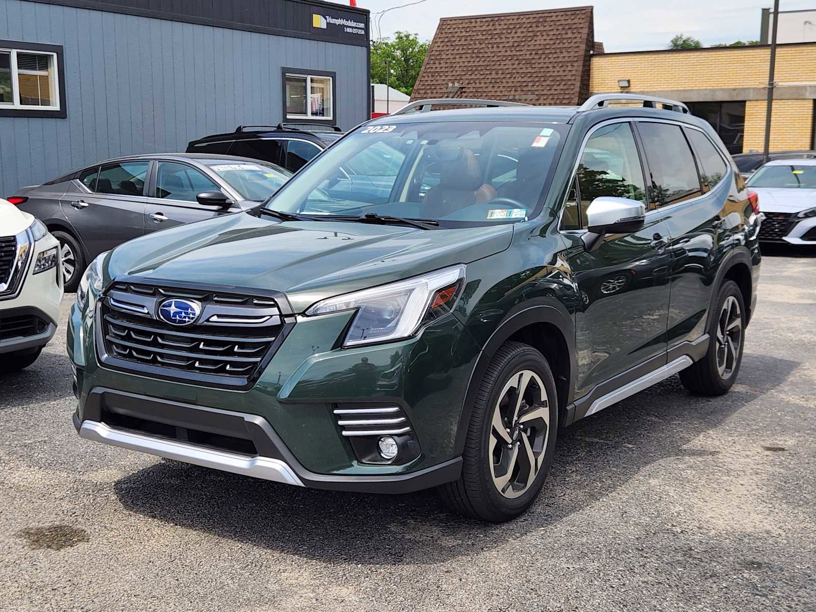 Used 2023 Subaru Forester Touring AWD/4WD image 2