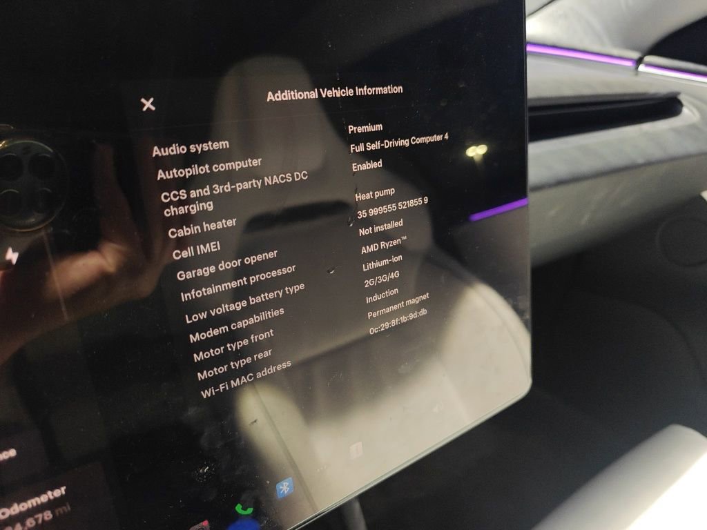 Used 2024 Tesla Model 3 Performance image 9