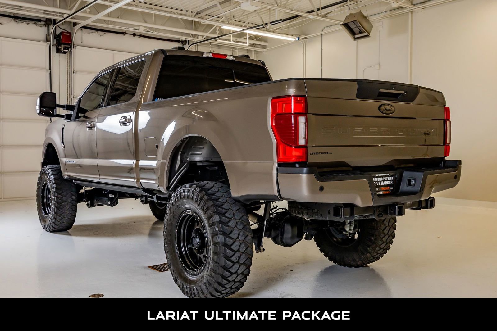 Used 2021 Ford F250 Lariat w/ Lariat Ultimate Package AWD/4WD image 6