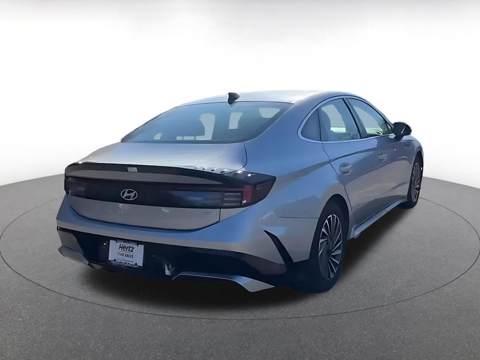 Used 2025 Hyundai Sonata SEL FWD image 14