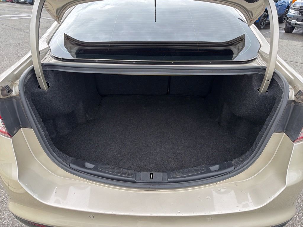 Used 2017 Ford Fusion Titanium image 16