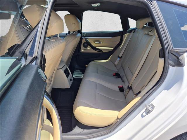 Used 2019 BMW 440i Gran Coupe w/ Executive Package RWD image 17