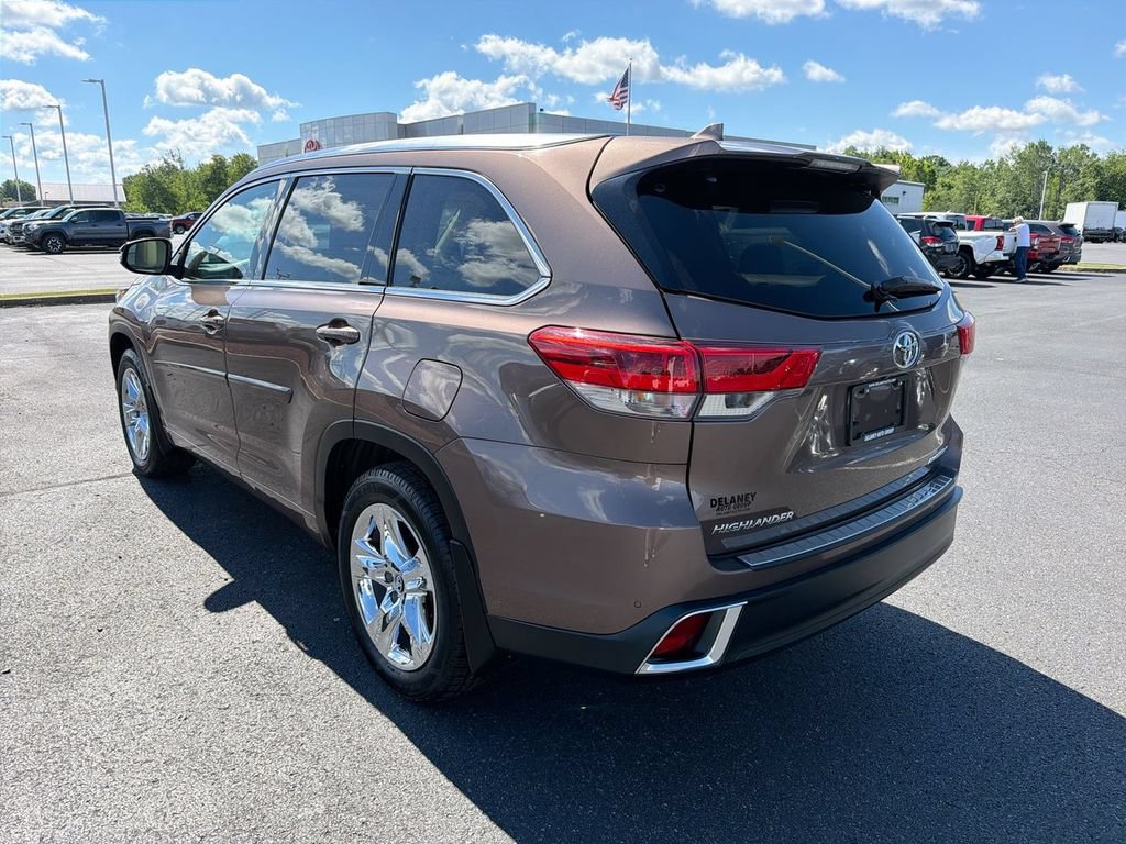 Used 2018 Toyota Highlander Limited Platinum w/ Protection Package #3 AWD/4WD image 6