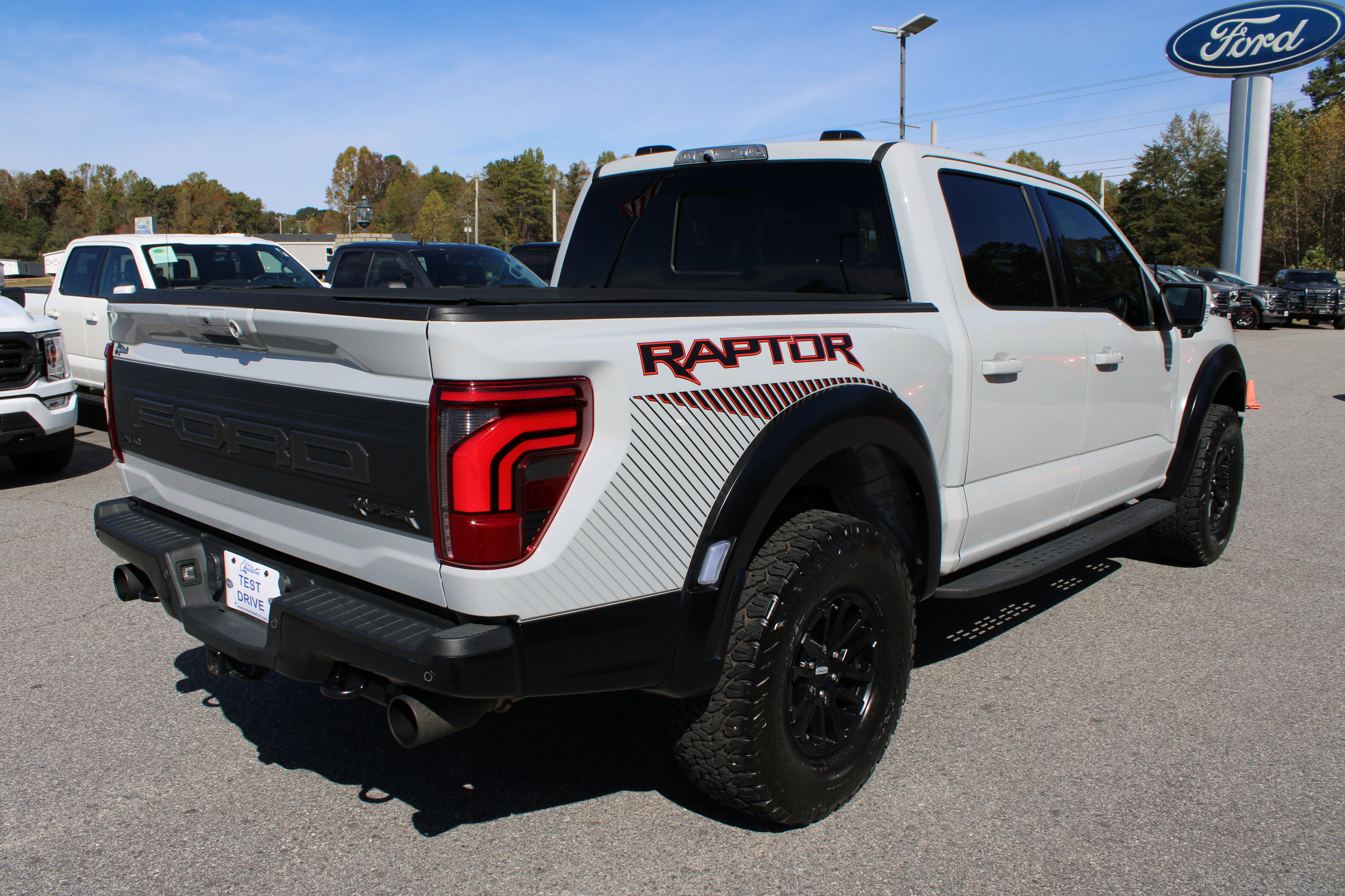 Used 2024 Ford F150 Raptor image 6