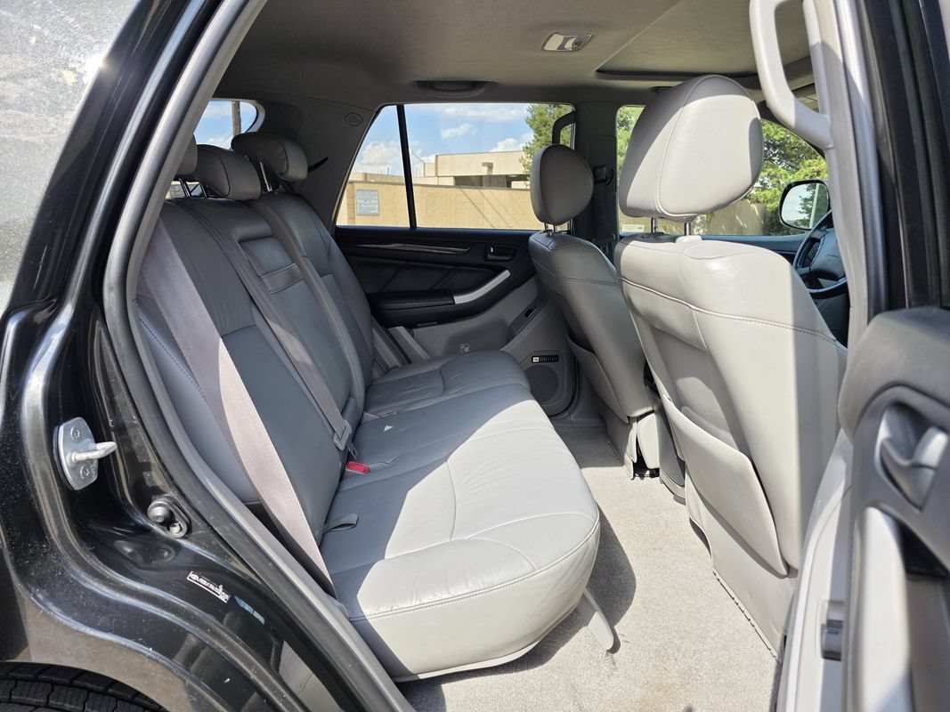 Used 2007 Toyota 4Runner Limited AWD/4WD image 18