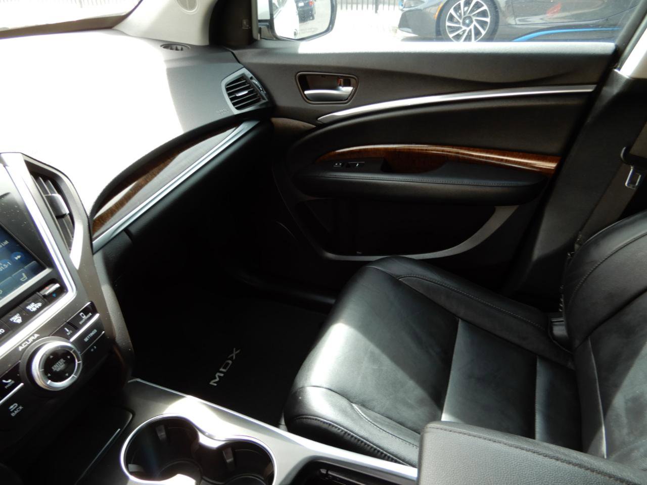 Used 2018 Acura MDX SH-AWD w/ Technology Package image 17