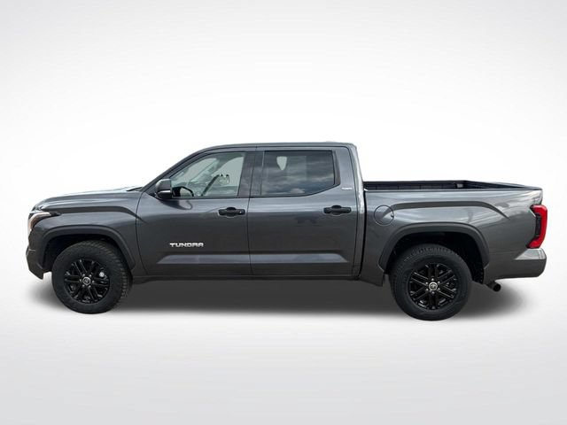 Used 2022 Toyota Tundra SR5 w/ Convenience Package RWD image 6