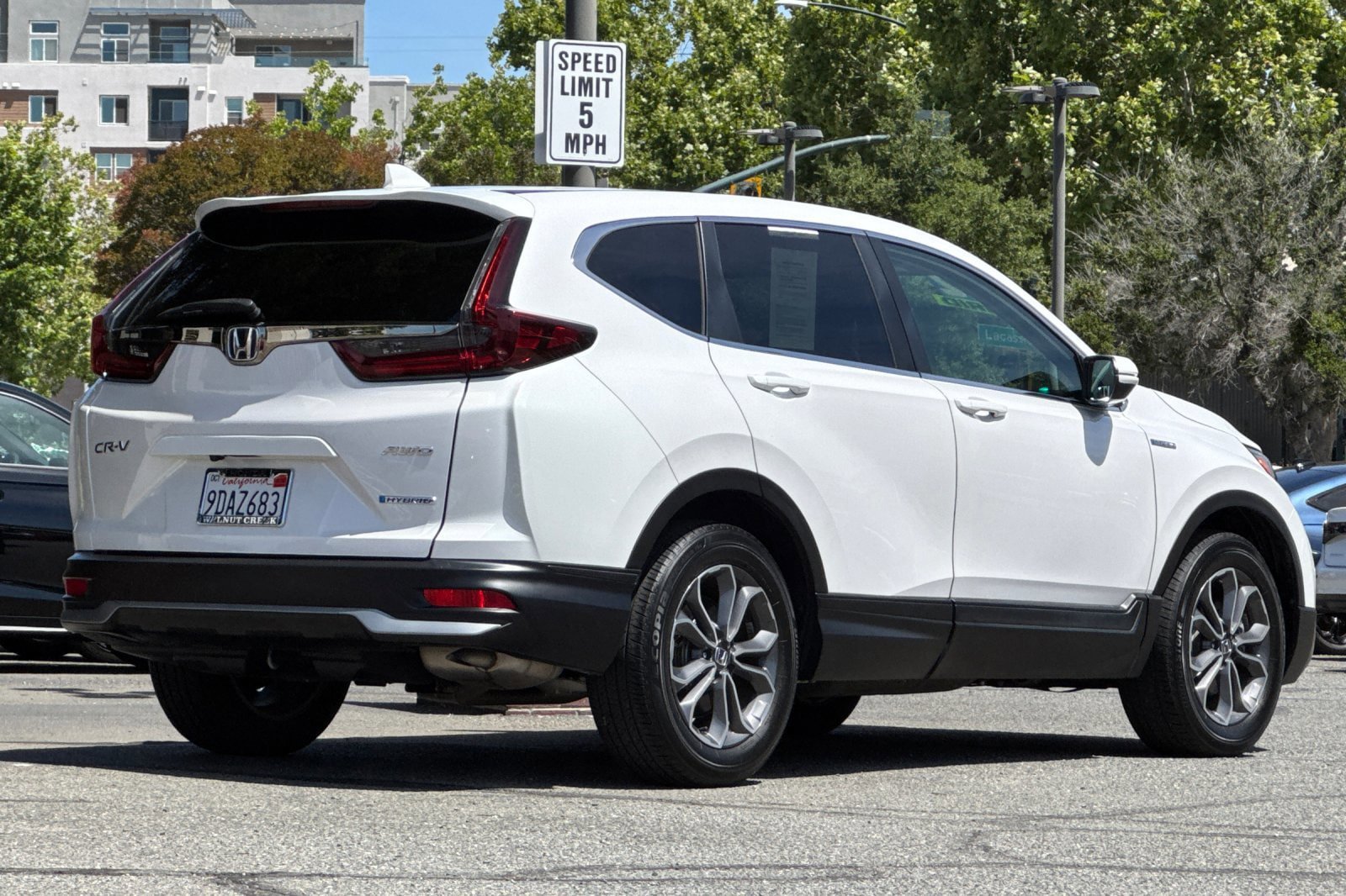 Used 2022 Honda CR-V EX-L image 4