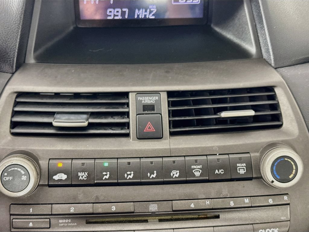 Used 2011 Honda Accord SE image 17