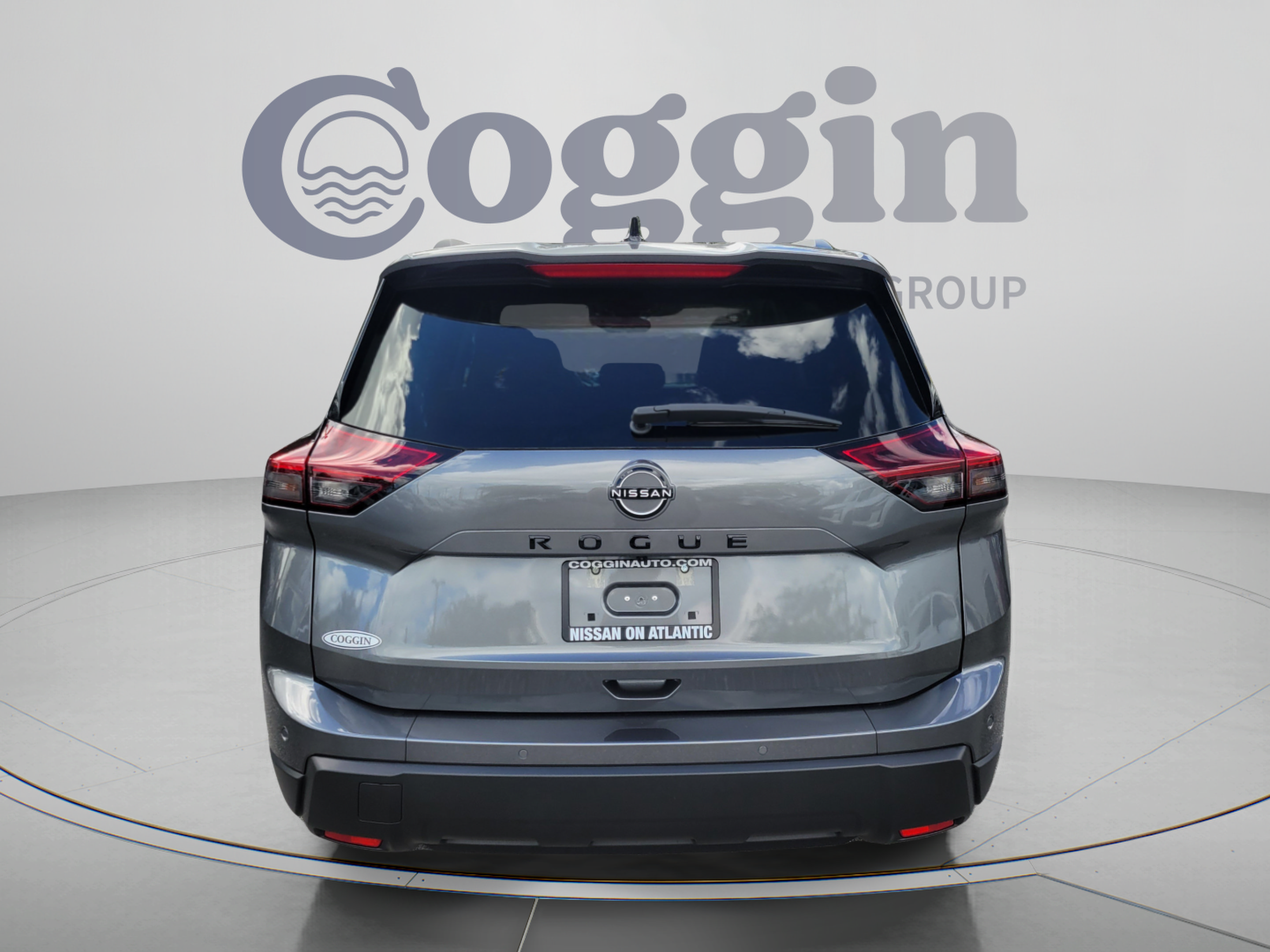 New 2026 Nissan Rogue Dark Armor FWD image 4