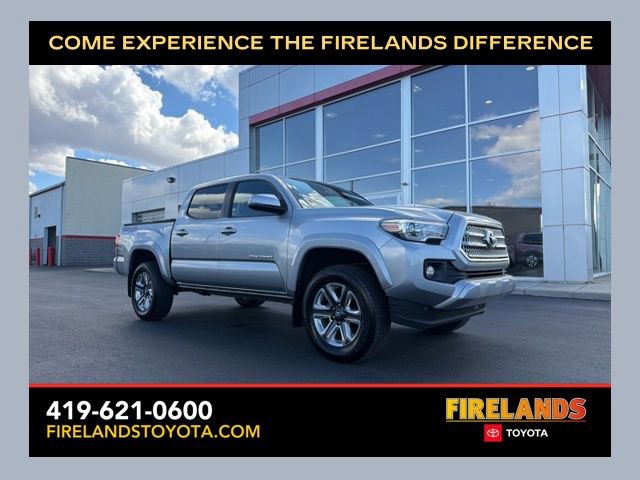 Used 2017 Toyota Tacoma TRD Sport w/ Tow Package (A/T) image 1