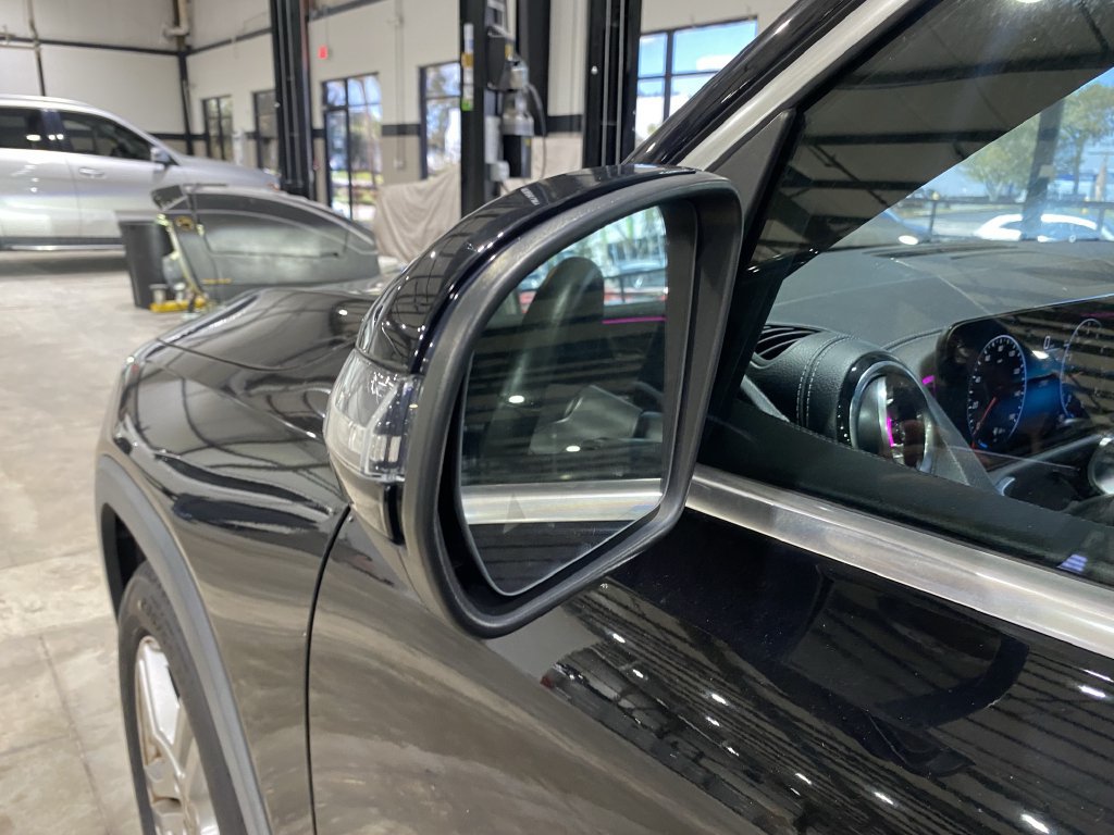 Used 2023 Mercedes-Benz GLB 250 4MATIC image 19