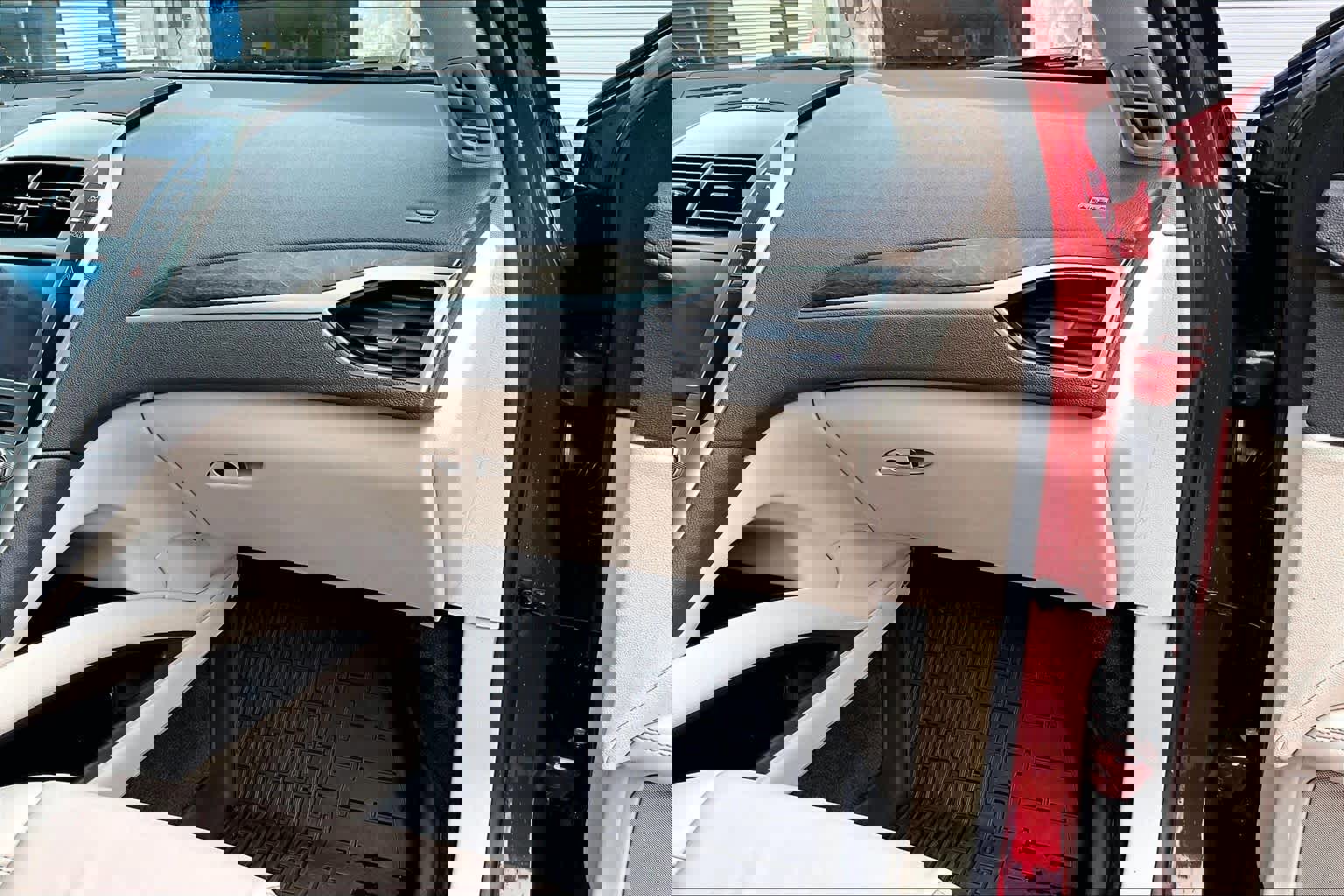 Used 2019 Lincoln MKZ Reserve w/ Reserve Plus Package image 19