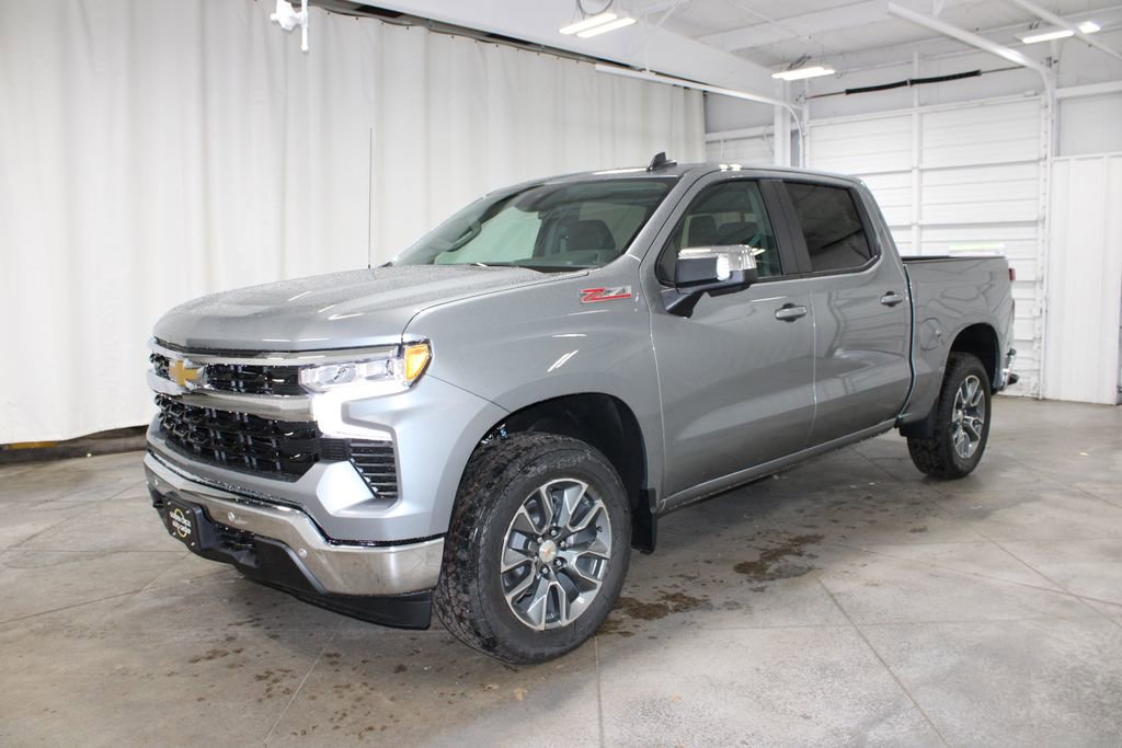 New 2026 Chevrolet Silverado 1500 LT w/ Z71 Off-Road Package AWD/4WD image 4