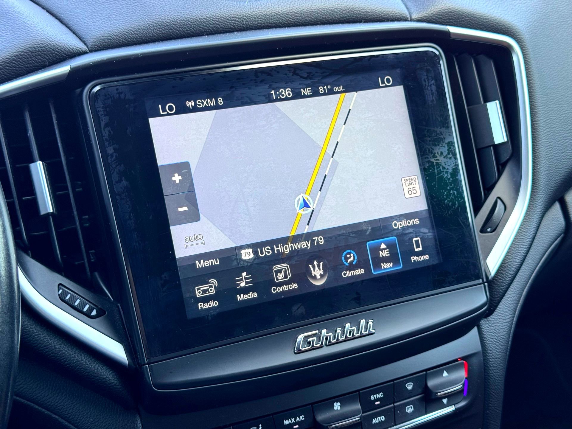 Used 2017 Maserati Ghibli image 33