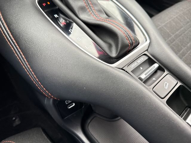 Certified 2025 Honda HR-V Sport image 29