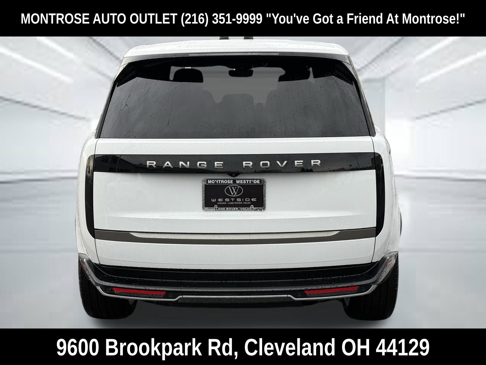 New 2025 Land Rover Range Rover SE AWD/4WD image 4
