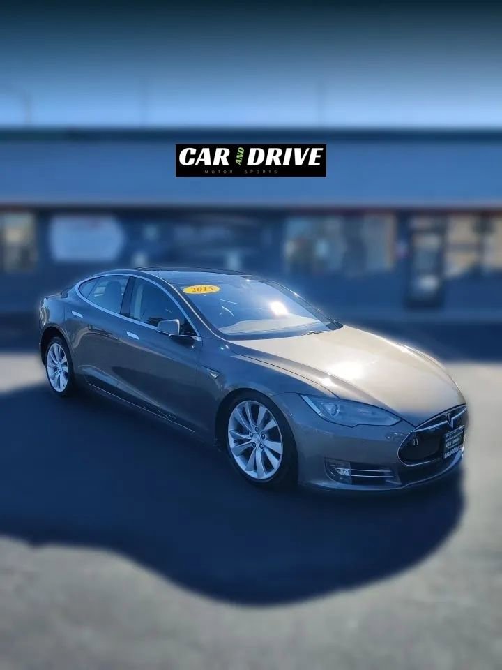 Used 2015 Tesla Model S 85D image 4