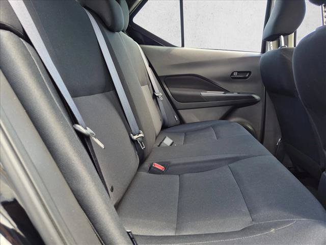 Used 2023 Nissan Kicks S FWD image 13