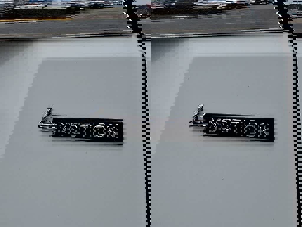 Used 2024 Volkswagen Atlas SE image 30