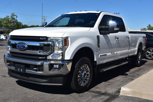 Used 2022 Ford F350 XLT w/ XLT Premium Package AWD/4WD image 15