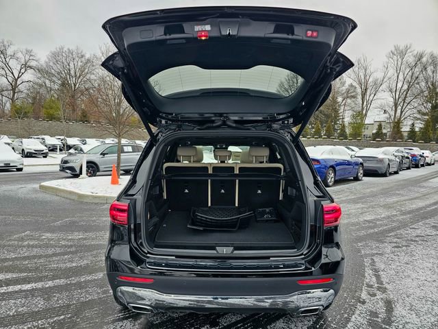 New 2026 Mercedes-Benz GLB 250 4MATIC image 9