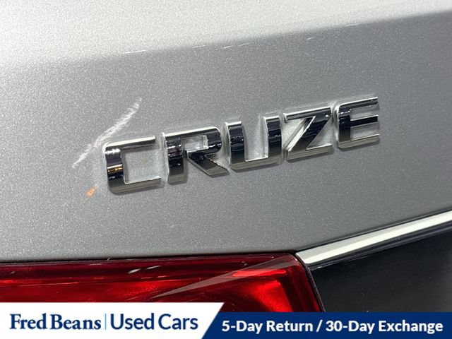 Used 2014 Chevrolet Cruze LS FWD image 40