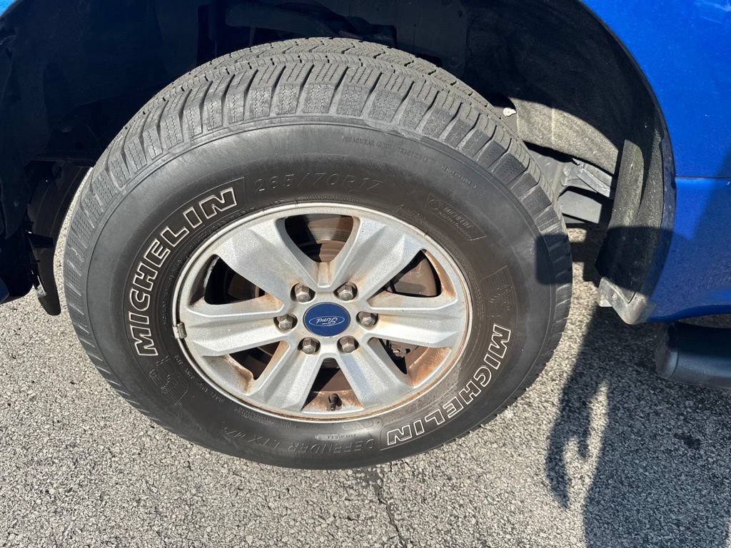 Used 2015 Ford F150 XL w/ Equipment Group 101A Mid AWD/4WD image 44