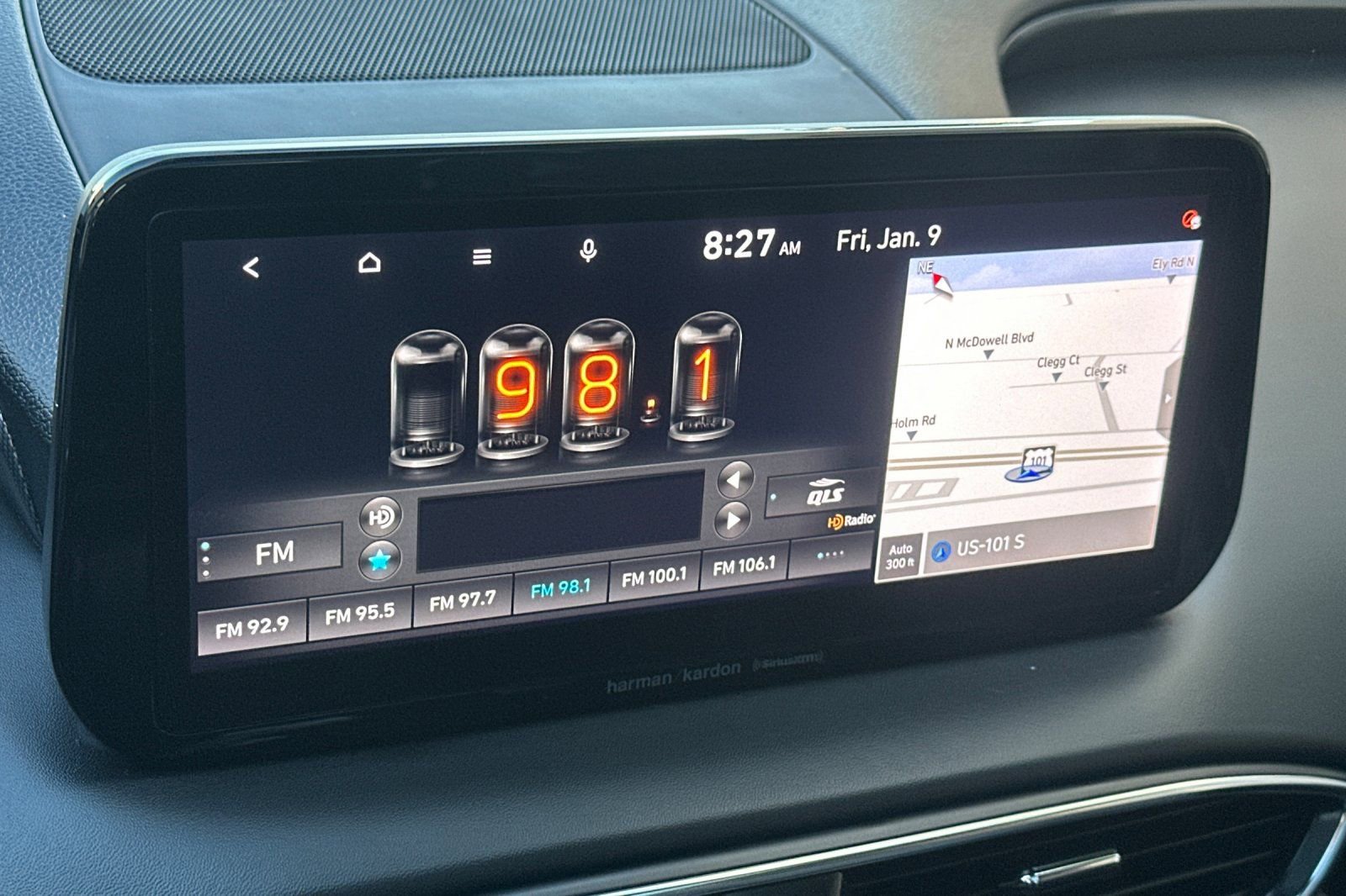 Used 2021 Hyundai Santa Fe SEL w/ Convenience + Premium Package image 22