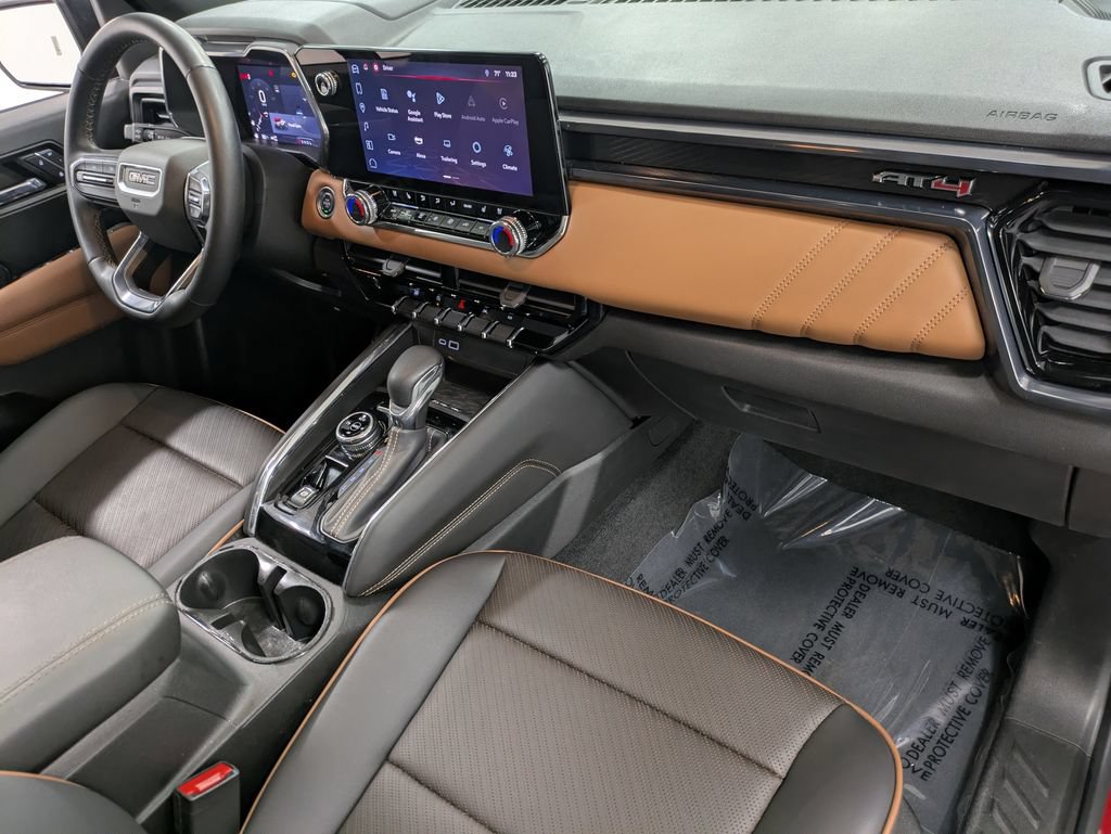 Used 2024 GMC Canyon AT4 w/ AT4 Premium Package AWD/4WD image 30