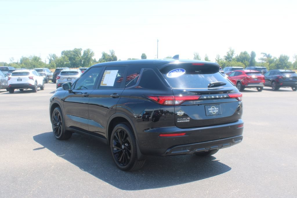 Used 2026 Nissan Rogue SL AWD/4WD image 7