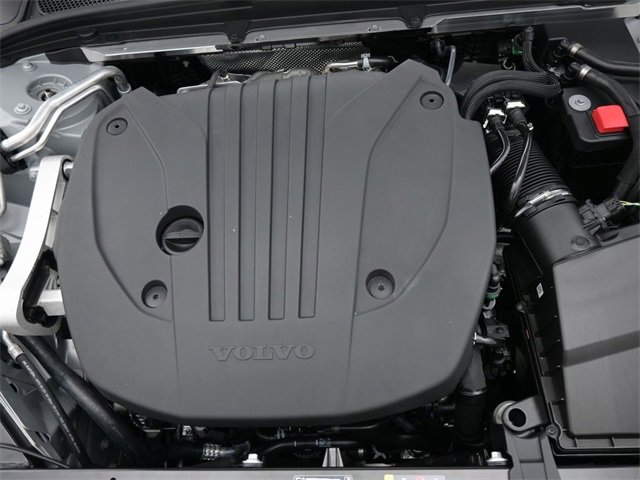 New 2026 Volvo V60 B5 Cross Country Plus w/ Protection Package Premier image 36