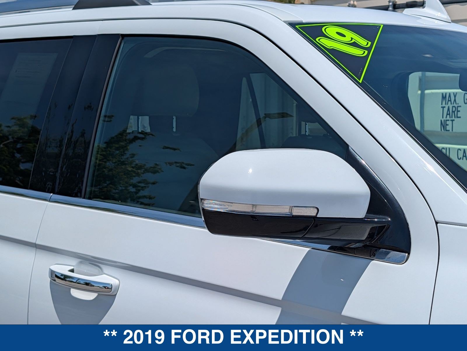 Used 2019 Ford Expedition Limited RWD image 11