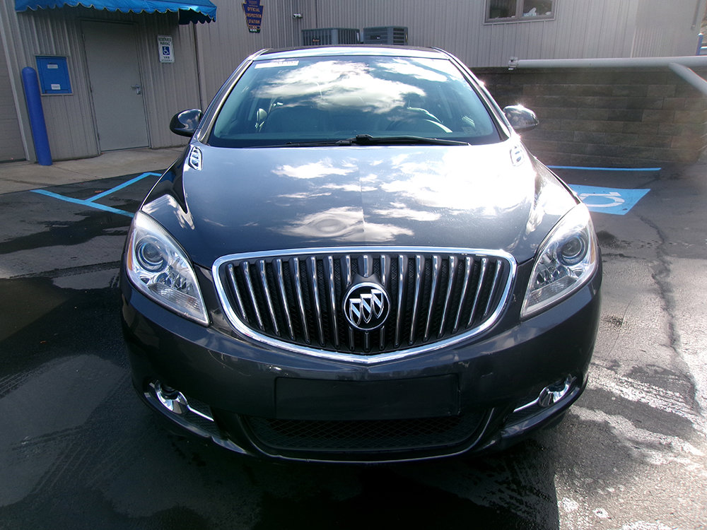 Used 2017 Buick Verano Sport Touring image 4