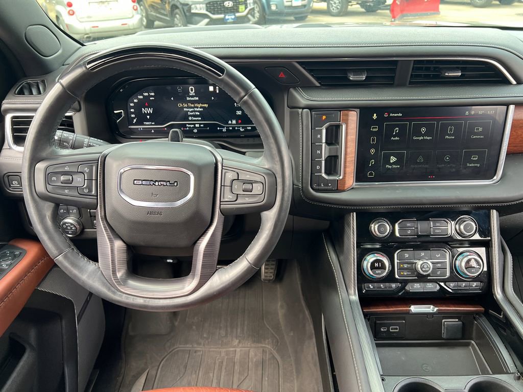 Used 2023 GMC Yukon Denali Ultimate image 9