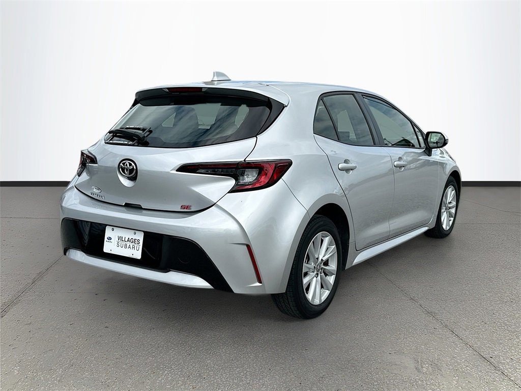 Used 2023 Toyota Corolla SE w/ SE Premium Package image 7