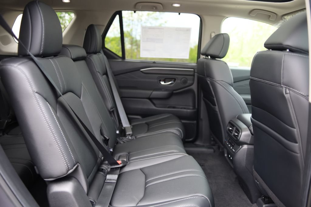 New 2026 Honda Pilot Touring image 33
