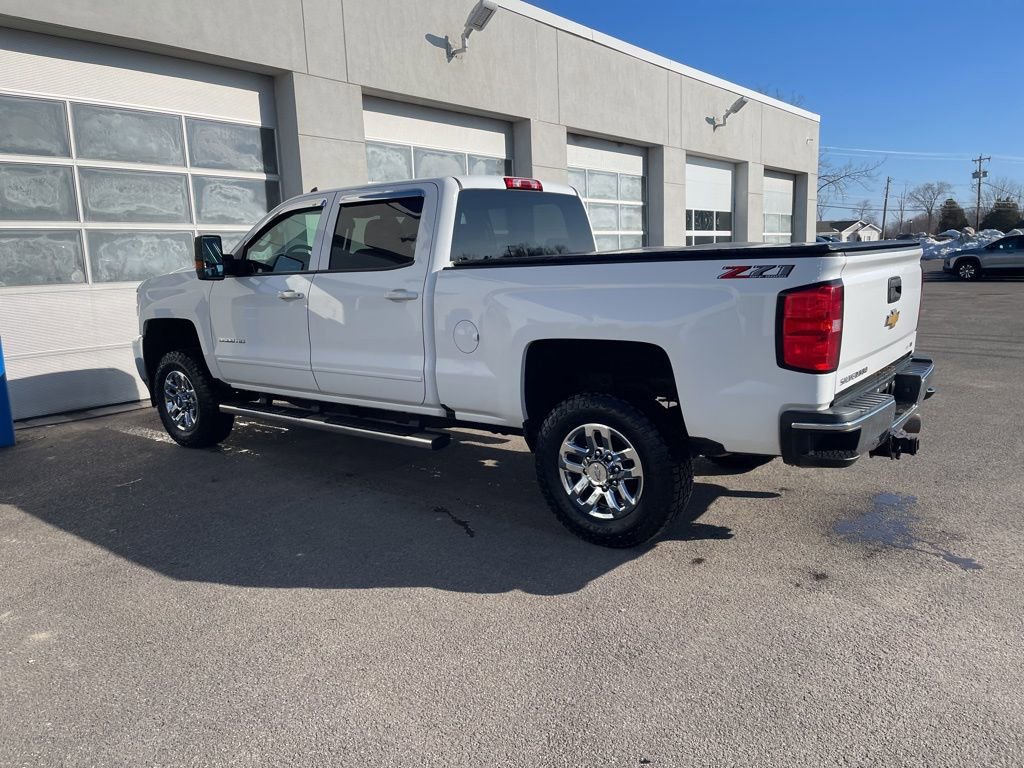 Used 2018 Chevrolet Silverado 2500 LT w/ LT Fleet Convenience Package image 5
