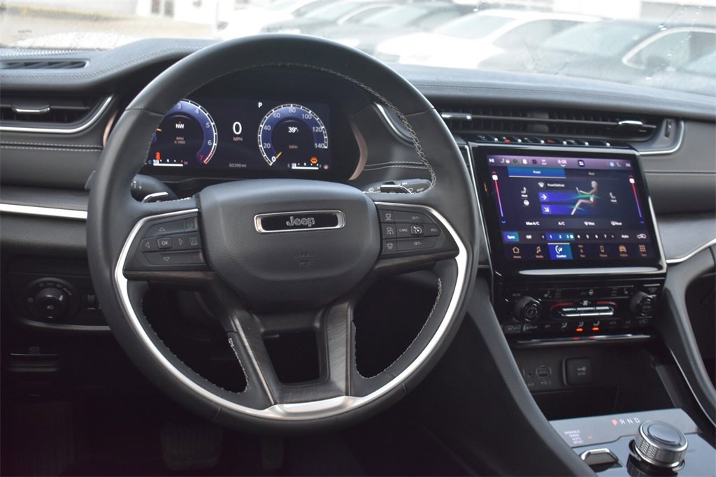 Used 2023 Jeep Grand Cherokee L Limited image 25