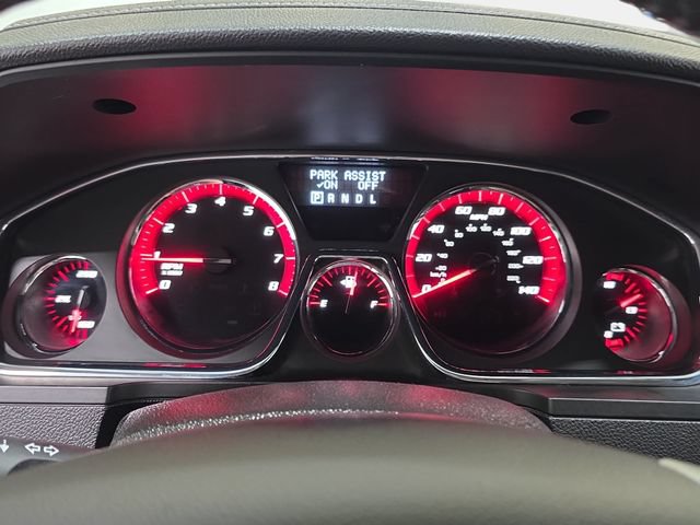 Used 2016 GMC Acadia SLE FWD image 18