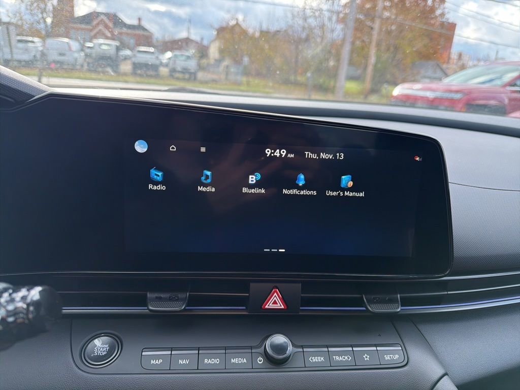 New 2026 Hyundai Elantra Sport FWD image 21