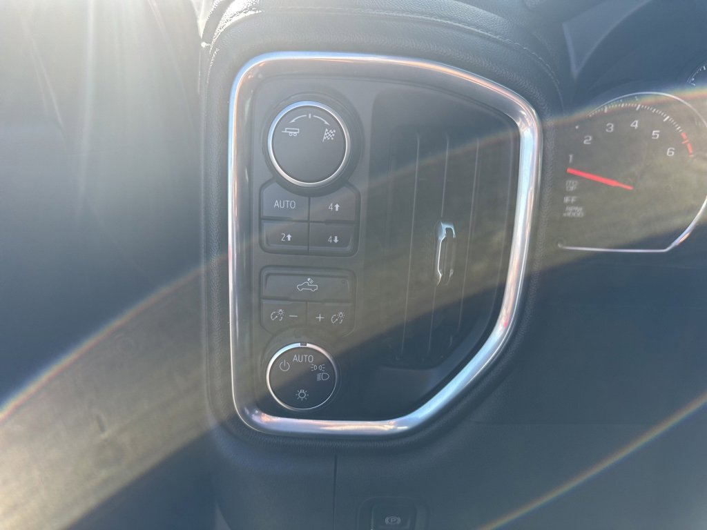 Used 2019 Chevrolet Silverado 1500 LT w/ All-Star Edition image 11